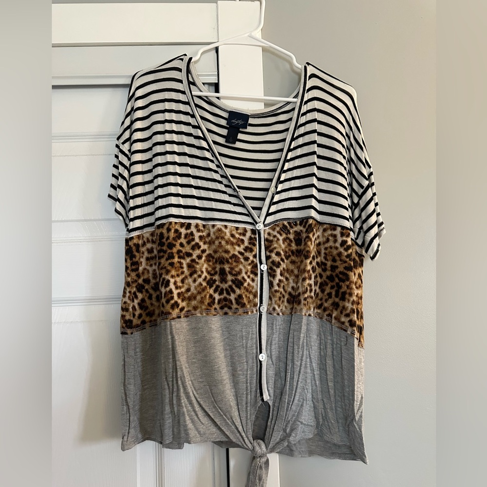 Chic Striped and Leopard Print Top - Daytrip